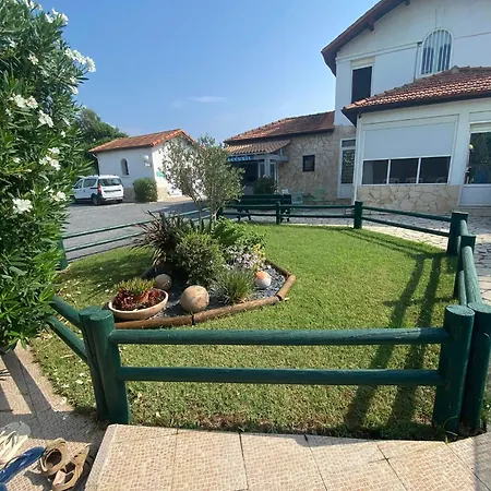 Ferienhaus Maison Les Marines Helios Le Castellas